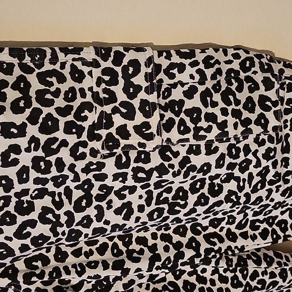 Animal Print Cargo Jogger Pants Boutique Unbranded Cotton Size Small - Picture 3 of 10